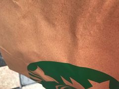 -星巴克(宁波东门银泰店)