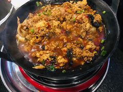 干锅鱼杂-湘肠香火锅店(团结湖店)