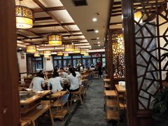 大堂-锅首鲜品火锅(鸳鸯店)