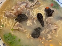 -镇南锅盖面馆(解放路店)