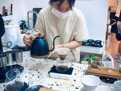 -Line 咖啡(石厦花园店)