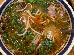 -云阿蛮云南生烫牛肉米线(奉贤路店)