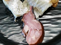 三文鱼-巴西烤肉海鲜自助餐厅
