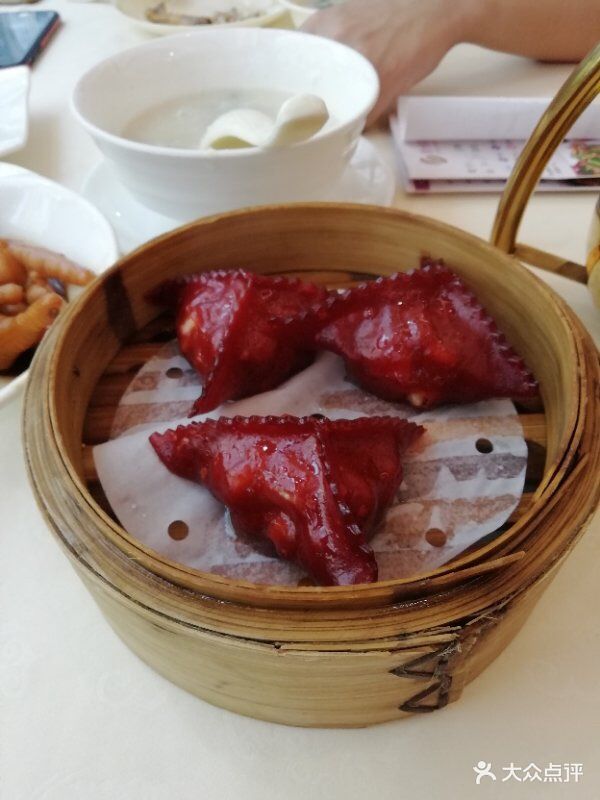 红菜鲜淮山百合饺