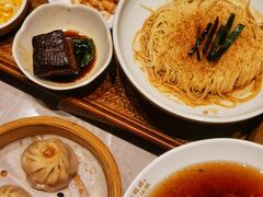 蟹粉汤包-松鹤楼面馆(天一广场店)