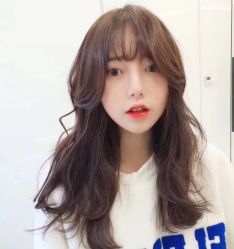 -变画·发型STUDIO