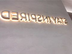 门面-喜茶(上海北外滩来福士店)