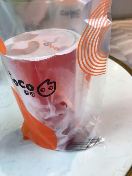 coco都可(壹方北馆店)-"点了这个新品,好像叫什么莓莓柠檬摇摇乐,.