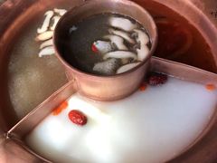 -滇釜火锅·能喝汤的火锅(车公庄店)