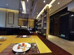 -上海西藏大厦万怡自助餐厅(徐汇店)