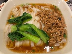 原汤肉丝米粉-双燕楼·手工馄饨·汤面小吃(世纪汇店)