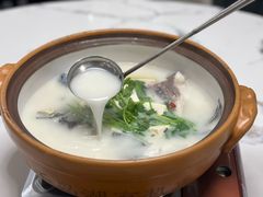 -宝荣鱼馆·临湖之宴(千岛湖店)
