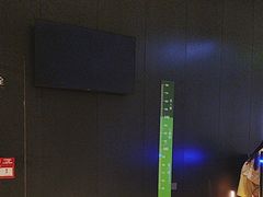 -涨巢·潮玩水疗局