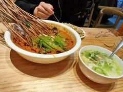 -嘉州叶婆婆钵钵鸡(建设路店)