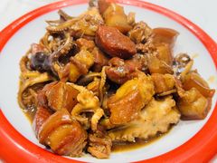 八爪鱼炖肉-正亮农家院·海鲜本地菜