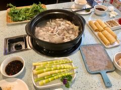 -烹然四季椰子鸡火锅(团结湖总店)