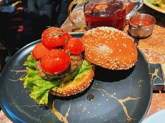 -Let'sBURGERplus·非常创意汉堡(三里屯店)
