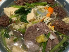 -金莹丸子汤清真(朝外SOHO店)
