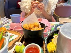 -水桶王国主题餐厅·聚会·生日派对·亲子活动·家庭套餐(亚龙湾希尔顿店)