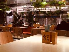 大堂-老乡鸡(上海白玉兰广场店)
