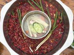 -周幺妹重庆老火锅(银泰城总店)