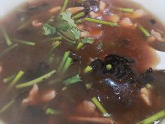 烧肉带油-老字号润家庄烫面饺