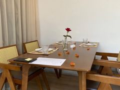 -Mark&Mars Restaurant