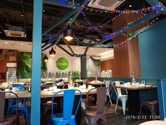 大堂-小鱼小牛·鱼牛干锅·脆鱼火锅(世欧广场店)