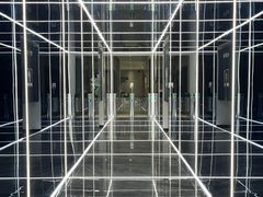 -岩顶健身(玄武店)