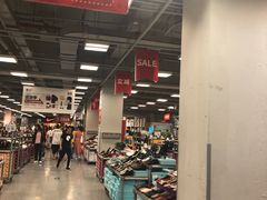 -上品折扣(回龙观店)