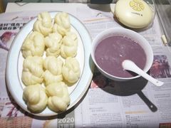 -爱贝尔高端月嫂(母婴护理)