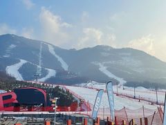 -鳌山滑雪度假区