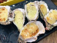 芝士烤海蛎子-永红源啤酒·烧烤·海鲜·大排档(台柳路店)