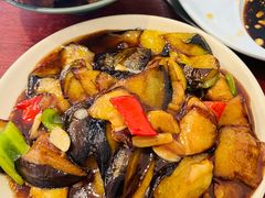 -聚首堂·特色小吃·肘子·炙子烤肉烤串(什刹海德胜门店)