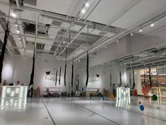 -Jumphai室内蹦极运动