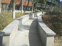 -上海滴水湖皇冠假日酒店