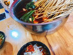 -瑞哦冷锅串串(汇融店)