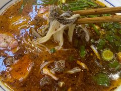 -杜袁氏贵州农家羊肉粉(爱融荟城店)