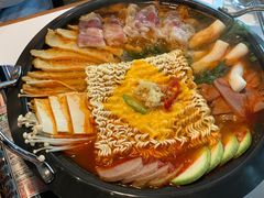 -七楽·韩式欢聚餐厅 치르치르(龙泉驿万达店)