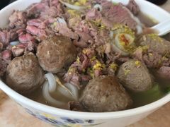 -华威达牛庄(黄埔大道西店)
