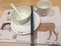 -名门潮牛·鲜牛肉海鲜火锅.烧烤自助餐厅(诚丰广场店)