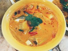 冬阴功-邢泰记