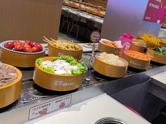 -龍歌自助小火锅(市北CBD万达店)