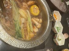-牛YO寿喜烧·铁板烧和牛火锅自助(市府恒隆店)