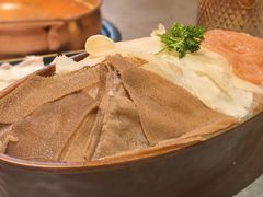 -牛村来人潮汕牛肉火锅(西单店)
