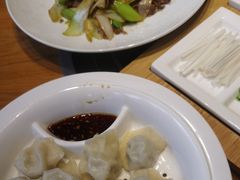 -娜仁图雅蒙古美食村(33小镇店)
