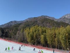 -大别山南武当滑雪场