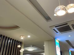 -鑫悦楼煎蟹·16年海鲜大排档