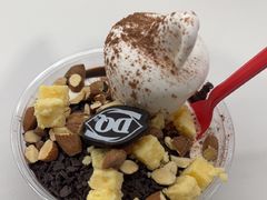 巧克力巴旦木-DQ·蛋糕·冰淇淋(金源新燕莎MALL店)