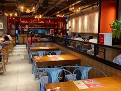 大堂-渝是乎酸菜鱼(龙旗购物中心店)